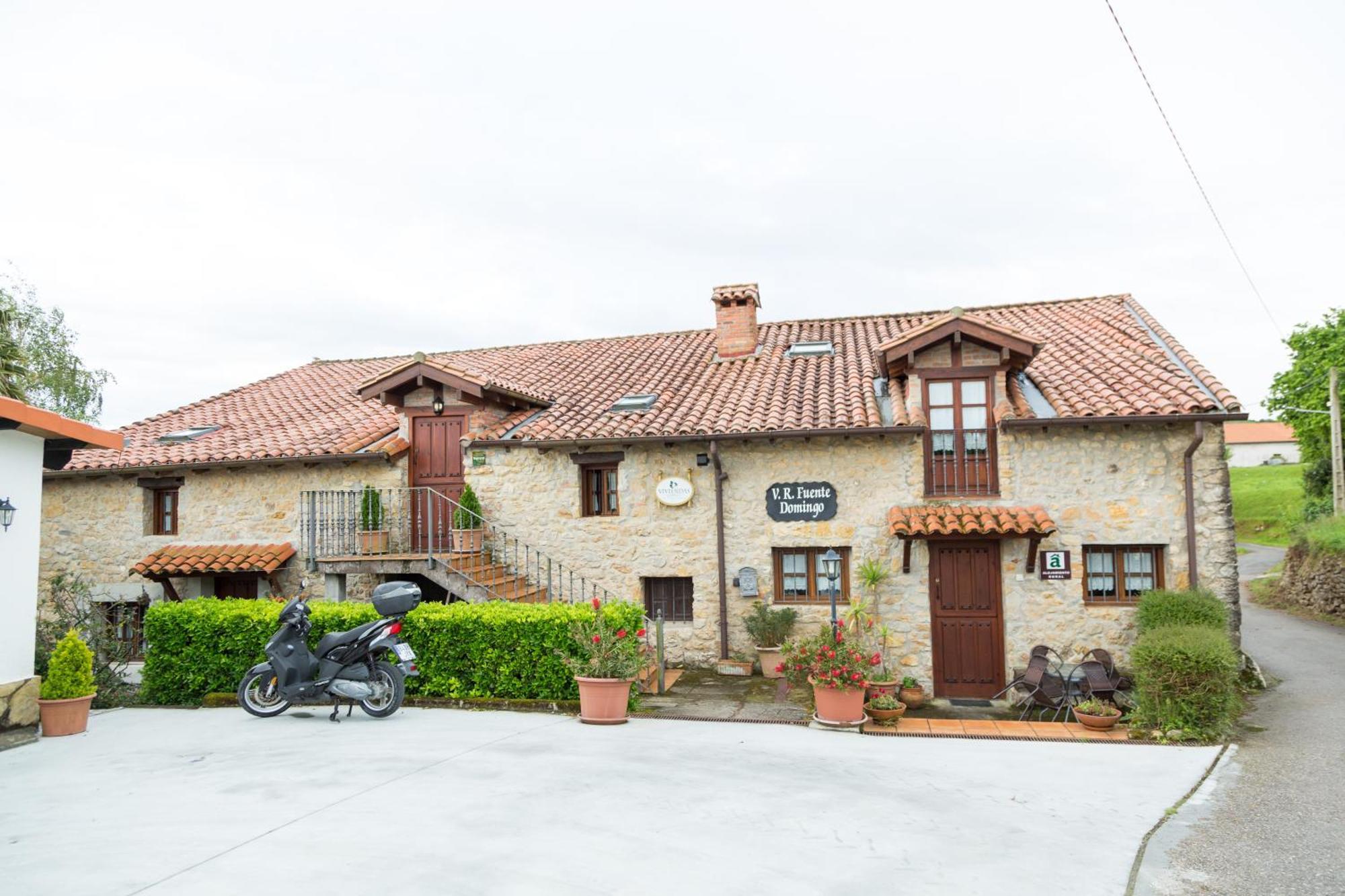 Viviendas Rurales Fuente Domingo Santillana del Mar Exteriör bild